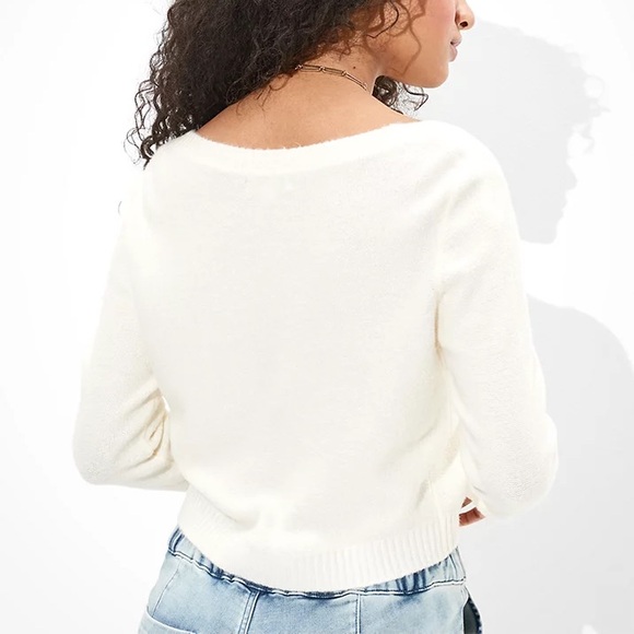 American Eagle Cropped Cardigan - Picture 2 of 15